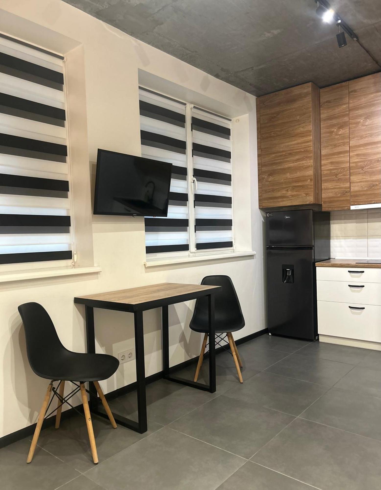 Loft На Кониського, Центр Apartman Dnyipropetrovszk Kültér fotó