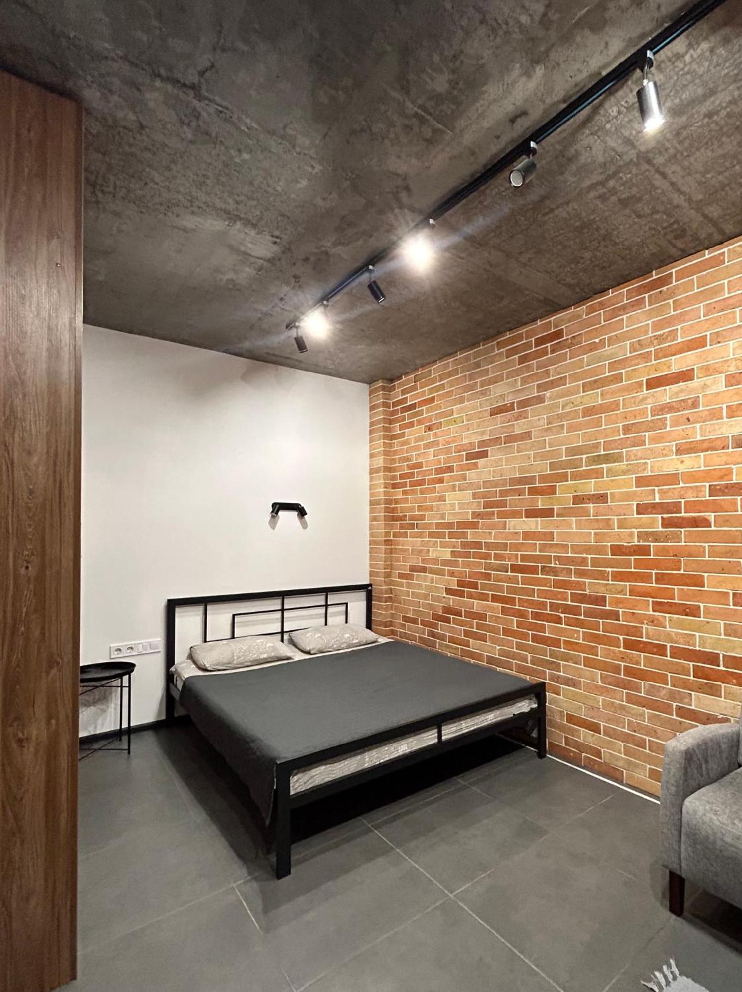Loft На Кониського, Центр Apartman Dnyipropetrovszk Kültér fotó